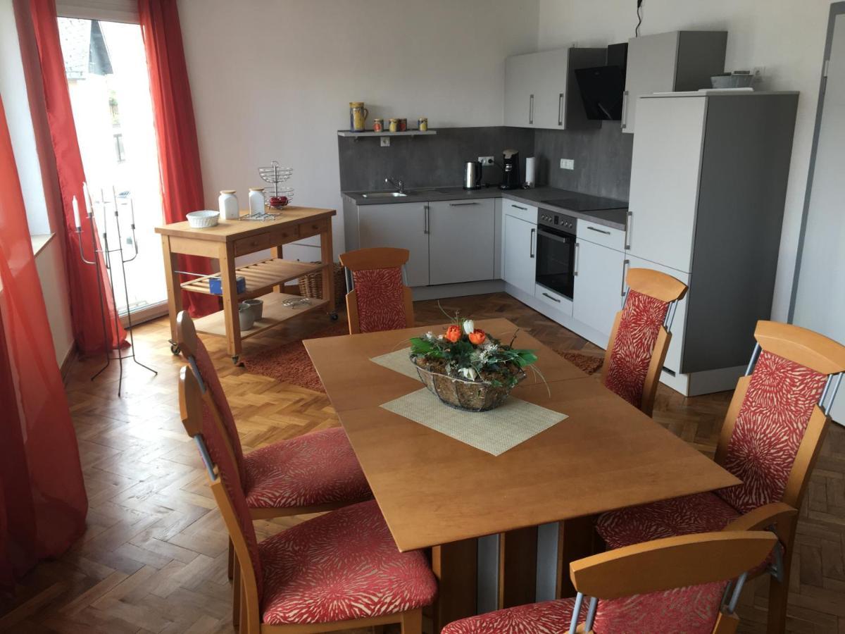 Ferienwohnung Backes Ettringen  المظهر الخارجي الصورة
